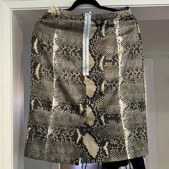 ERDEM Ari snake printed pencil skirt w/ blue lace panel, silk lining - US 8 - Picture 6 of 15